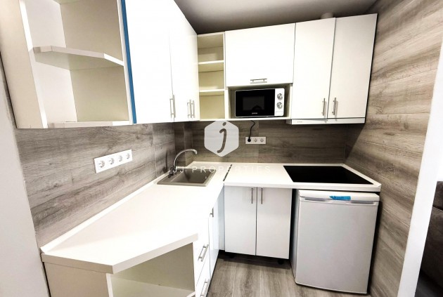 Z drugiej ręki - Dupleks -
Torrevieja - Centro