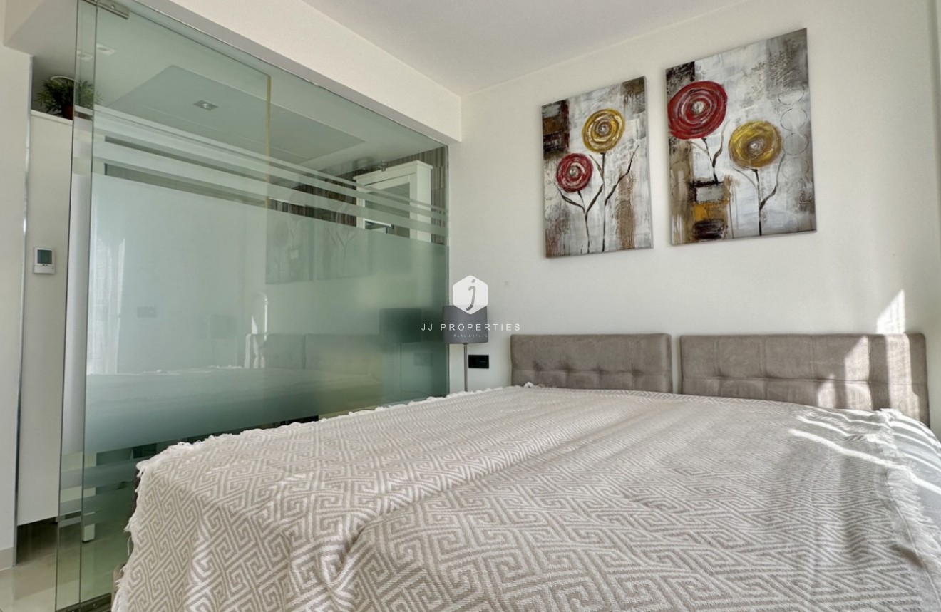 Z drugiej ręki - Villa -
Orihuela Costa - Costa Blanca