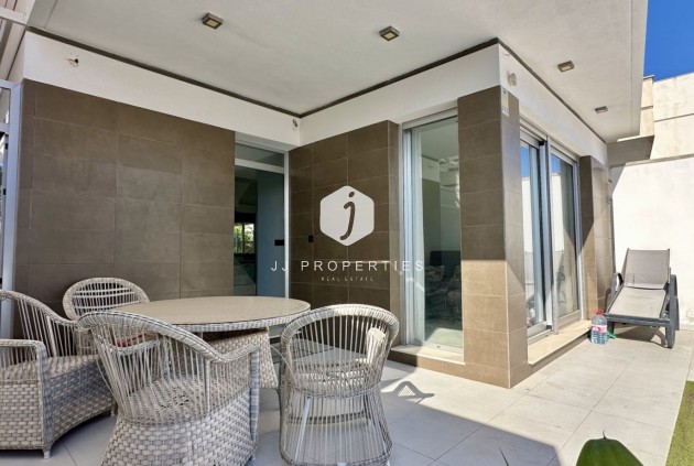 Z drugiej ręki - Villa -
Orihuela Costa - Costa Blanca