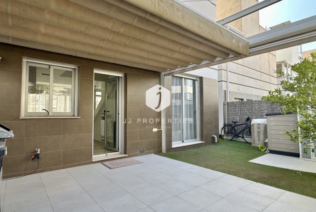 Z drugiej ręki - Villa -
Orihuela Costa - Costa Blanca