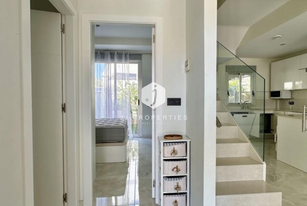 Z drugiej ręki - Villa -
Orihuela Costa - Costa Blanca