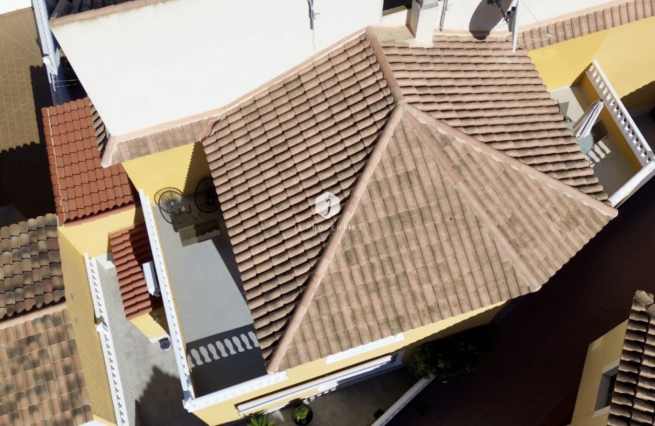 Z drugiej ręki - Szalet -
Orihuela Costa - Costa Blanca