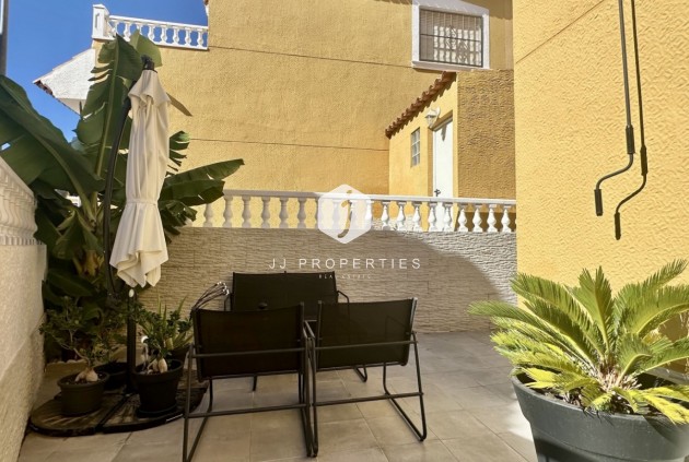 Z drugiej ręki - Szalet -
Orihuela Costa - Costa Blanca