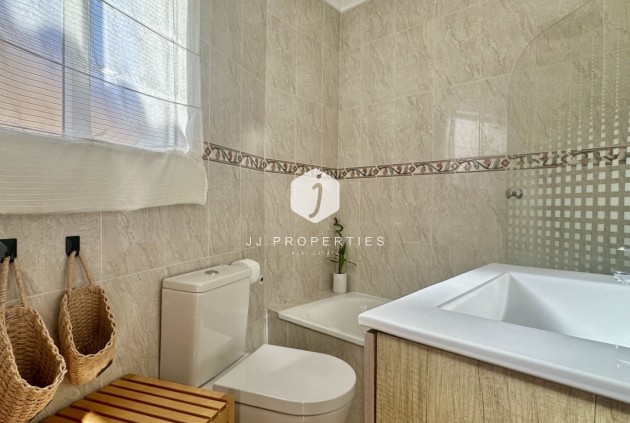 Z drugiej ręki - Szalet -
Orihuela Costa - Costa Blanca