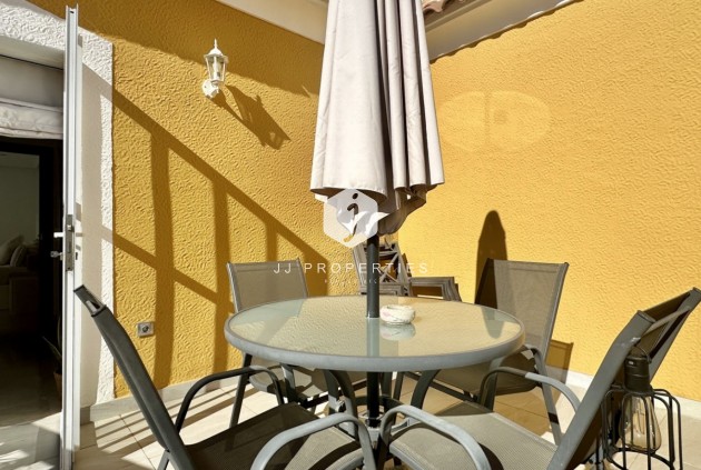 Z drugiej ręki - Szalet -
Orihuela Costa - Costa Blanca