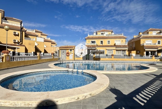 Z drugiej ręki - Szalet -
Orihuela Costa - Costa Blanca