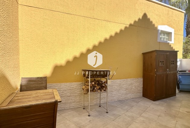 Z drugiej ręki - Szalet -
Orihuela Costa - Costa Blanca