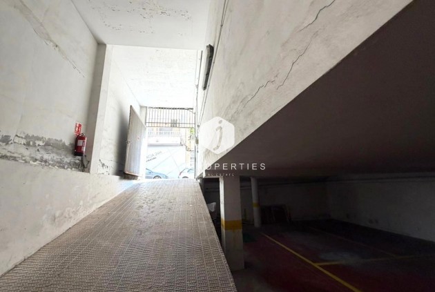 Z drugiej ręki - Mieszkanie w bloku -
Torrevieja - Playa del Cura