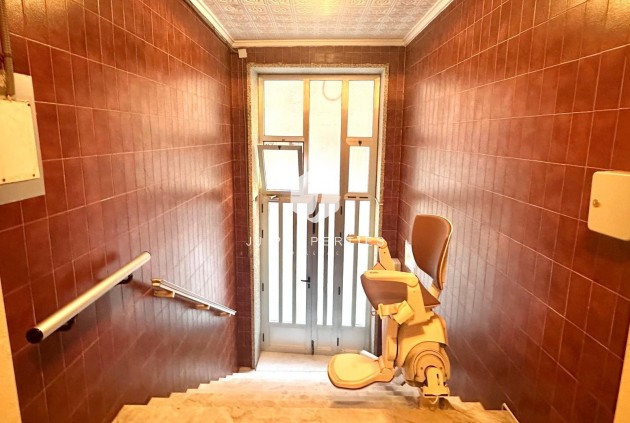 Z drugiej ręki - Mieszkanie w bloku -
Torrevieja - Playa del Cura