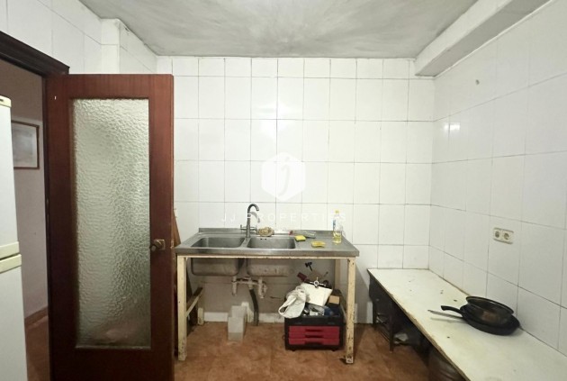 Z drugiej ręki - Mieszkanie w bloku -
Torrevieja - Playa del Cura