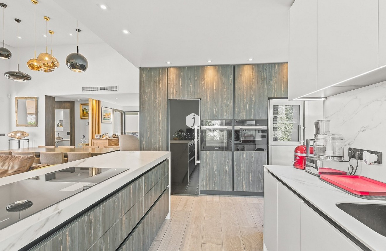 Z drugiej ręki - Villa -
La Finca Golf Resort - Inland