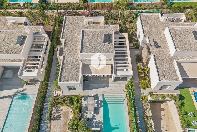 Z drugiej ręki - Villa -
La Finca Golf Resort - Inland