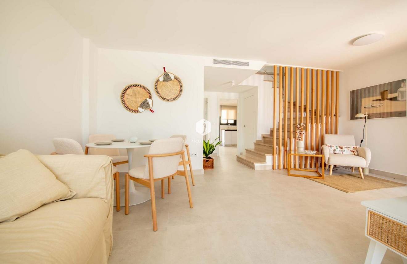 Nouvelle construction - Bungalow -
Cox - San Fernando