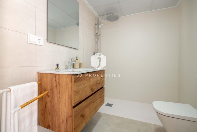 Nowy budynek - Bungalow -
Cox - San Fernando