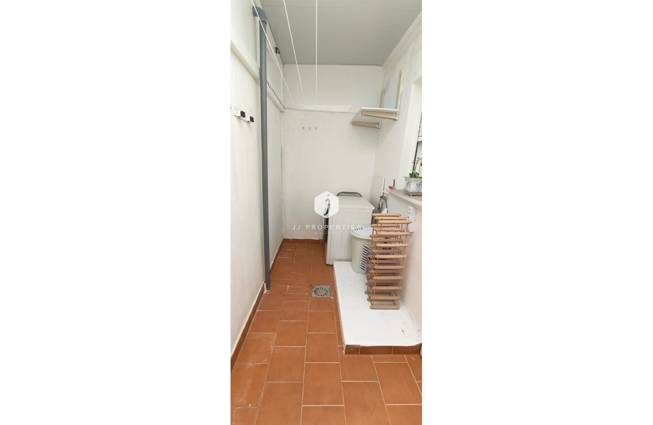 Z drugiej ręki - Villa -
Orihuela Costa - Costa Blanca