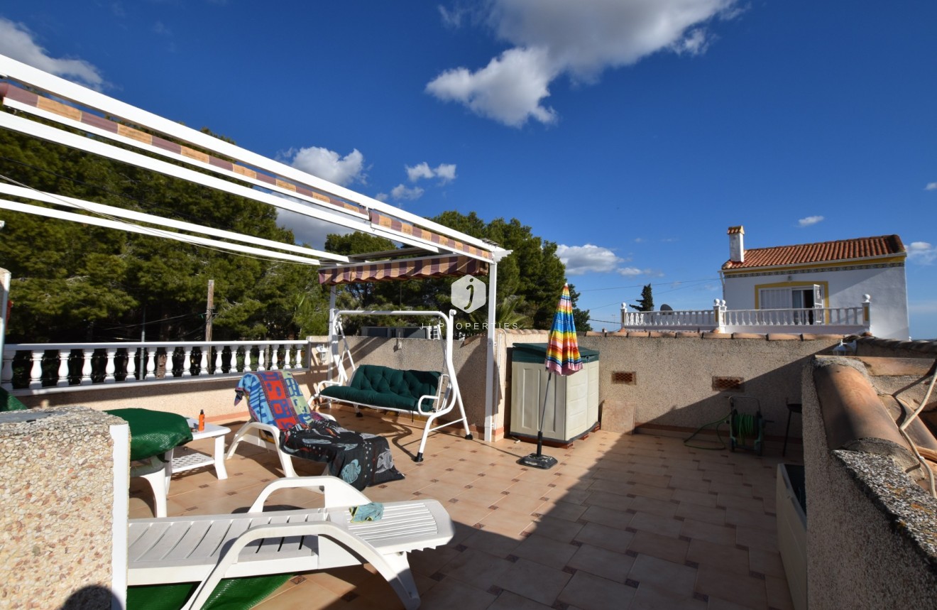 Z drugiej ręki - Villa -
Algorfa - Inland