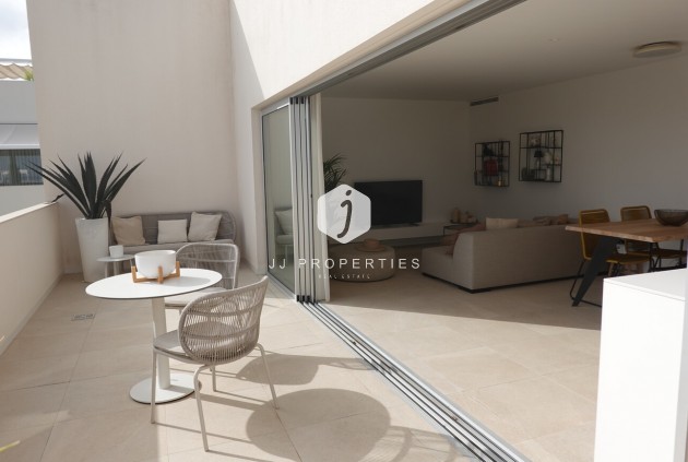 Z drugiej ręki - Daszek -
Torrevieja - Los Balcones