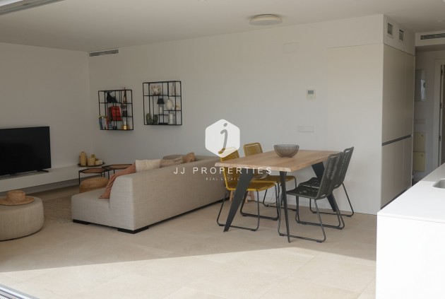 Z drugiej ręki - Daszek -
Torrevieja - Los Balcones