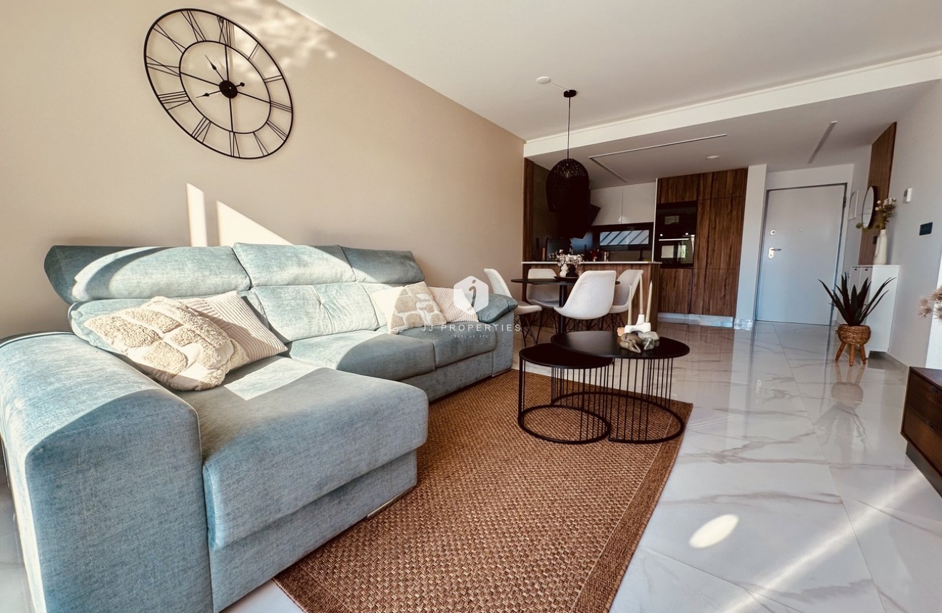 Z drugiej ręki - Daszek -
Guardamar del Segura - El Raso