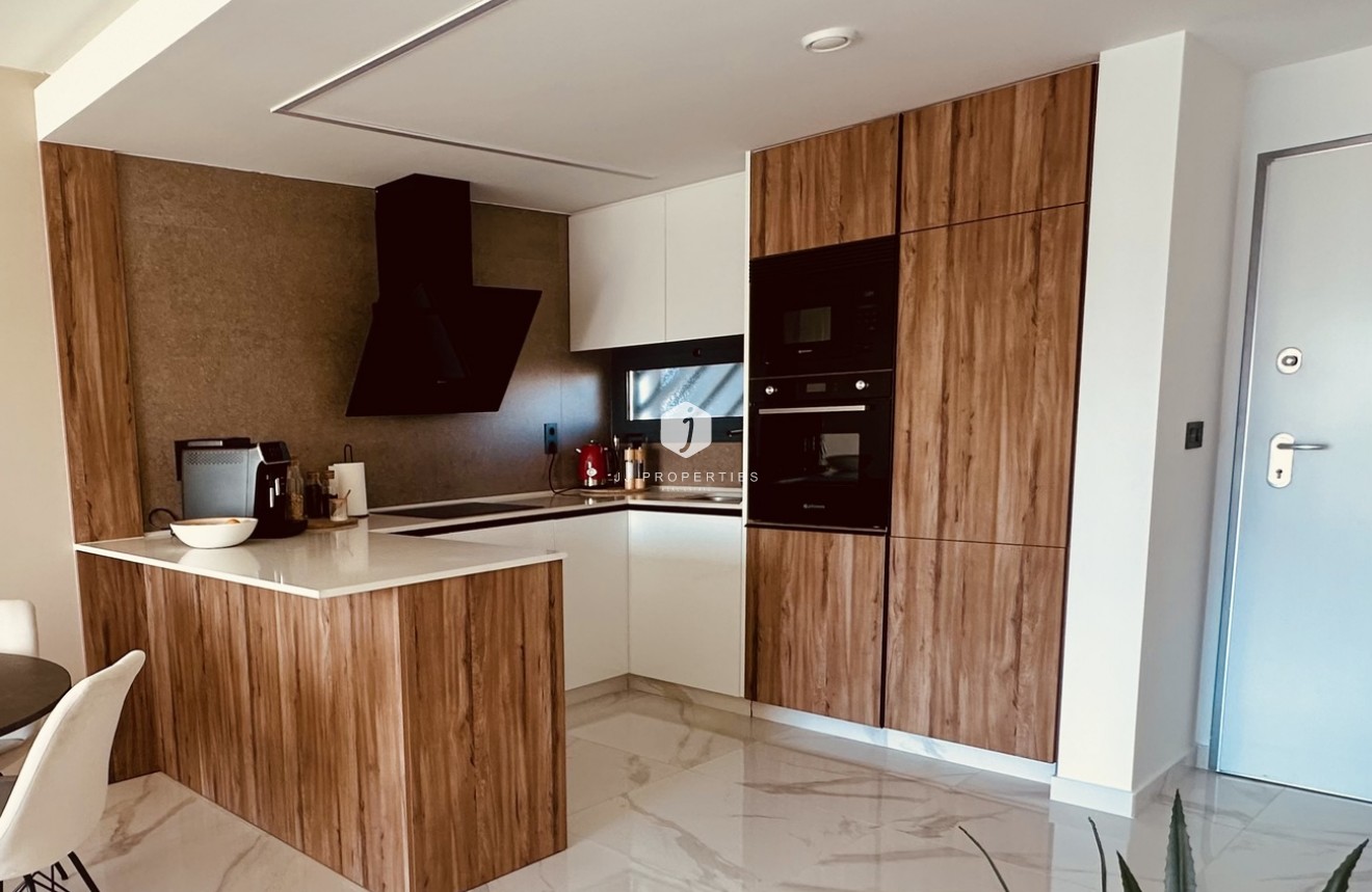 Z drugiej ręki - Daszek -
Guardamar del Segura - El Raso