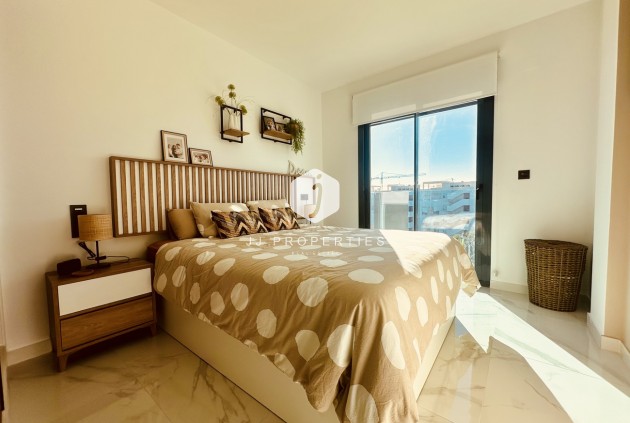 Z drugiej ręki - Daszek -
Guardamar del Segura - El Raso