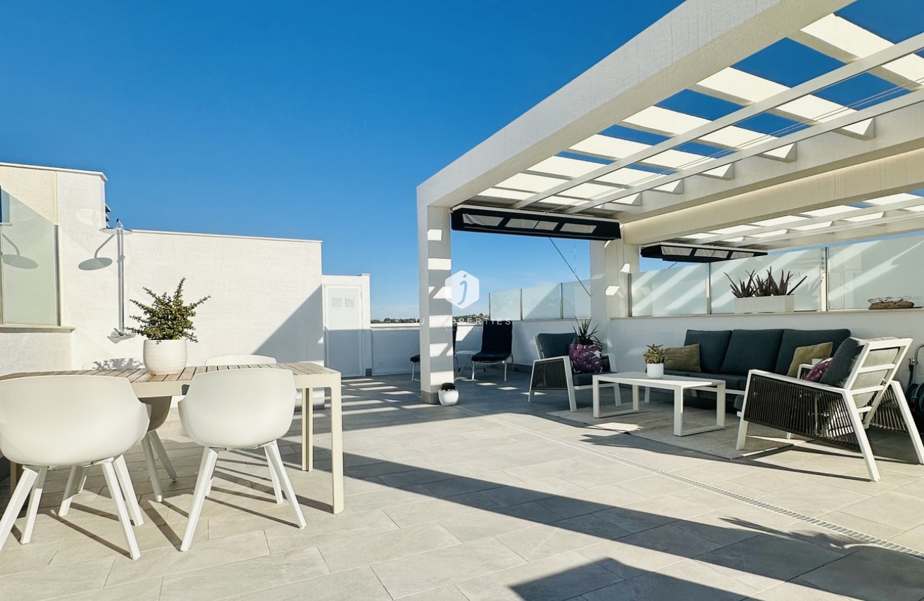 Z drugiej ręki - Daszek -
Guardamar del Segura - El Raso