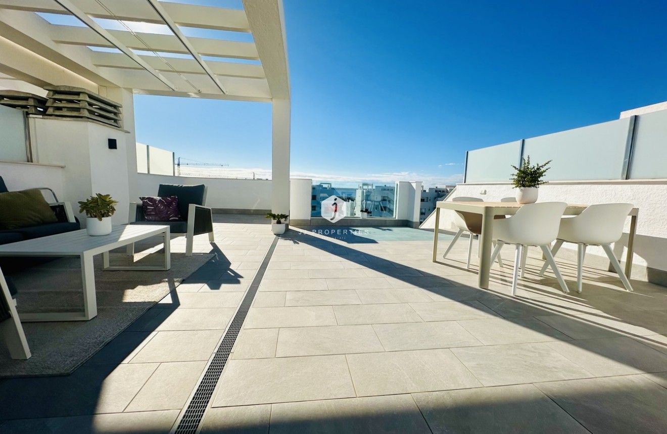 Z drugiej ręki - Daszek -
Guardamar del Segura - El Raso