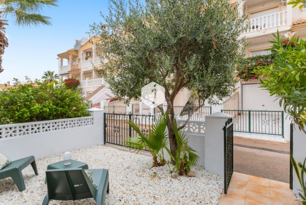 Z drugiej ręki - Szalet -
Orihuela Costa - Costa Blanca