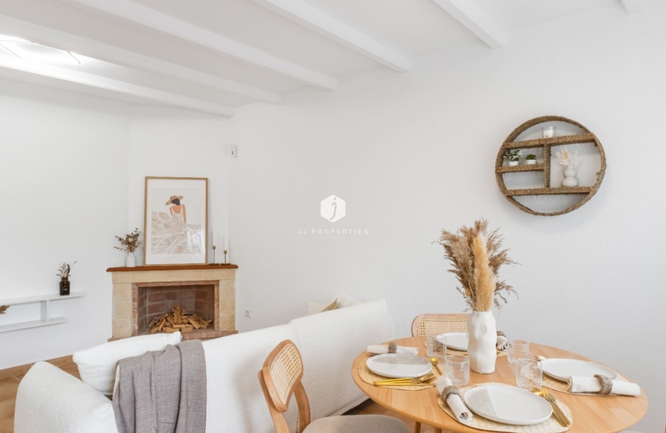 Z drugiej ręki - Szalet -
Orihuela Costa - Costa Blanca