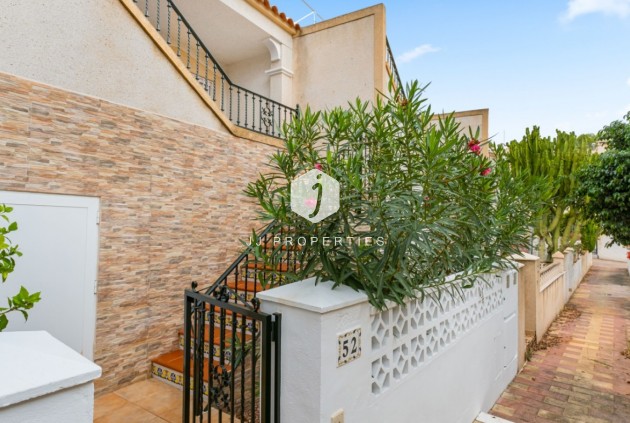 Z drugiej ręki - Szalet -
Orihuela Costa - Costa Blanca