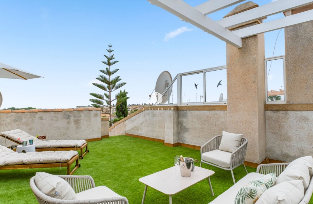 Z drugiej ręki - Szalet -
Orihuela Costa - Costa Blanca