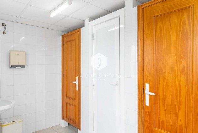 Z drugiej ręki - Szalet -
Orihuela Costa - Costa Blanca