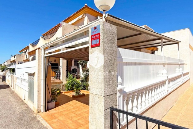 Z drugiej ręki - Szalet -
Orihuela Costa - Costa Blanca