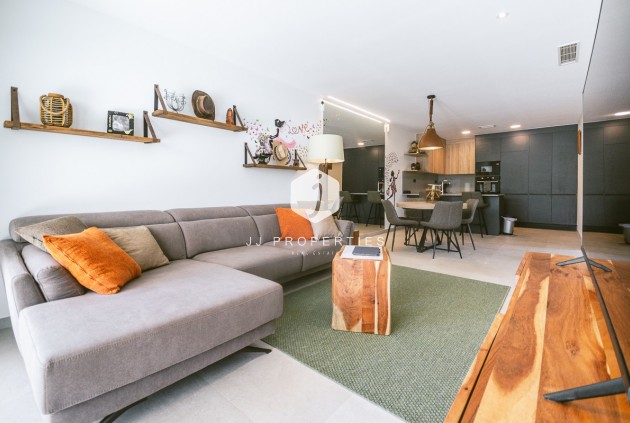 Z drugiej ręki - Mieszkanie w bloku -
Algorfa - Inland