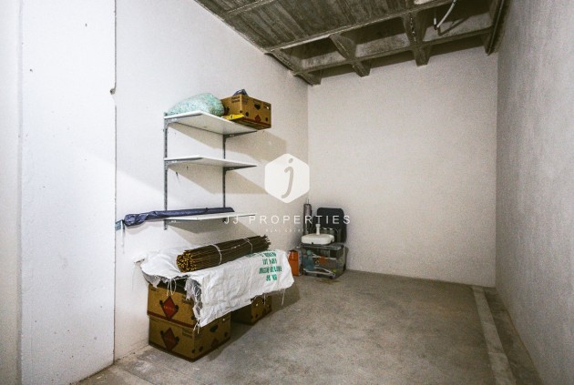 Z drugiej ręki - Mieszkanie w bloku -
Algorfa - Inland