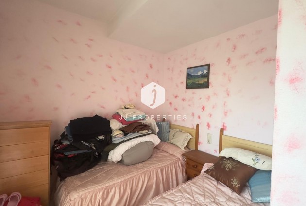 Z drugiej ręki - Daszek -
Torrevieja - Estacion de autobuses