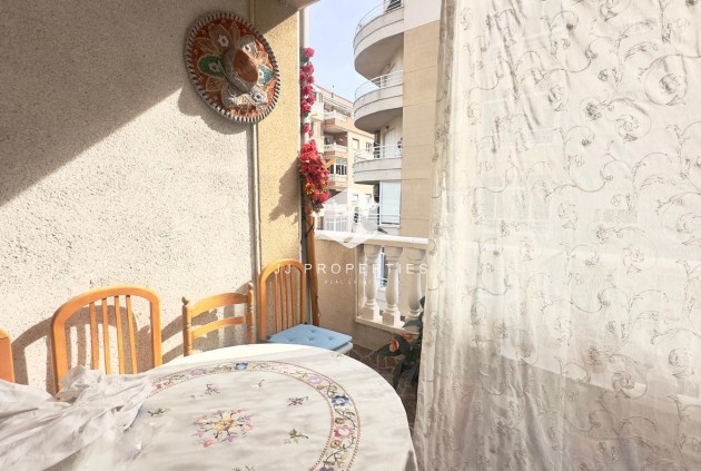 Z drugiej ręki - Daszek -
Torrevieja - Estacion de autobuses