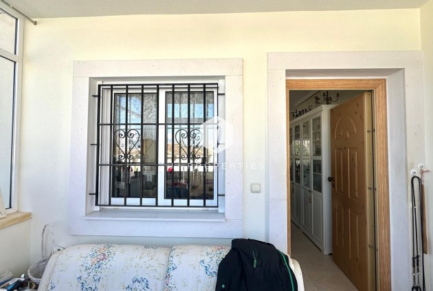 Z drugiej ręki - Villa -
Bigastro - Comunidad Valenciana