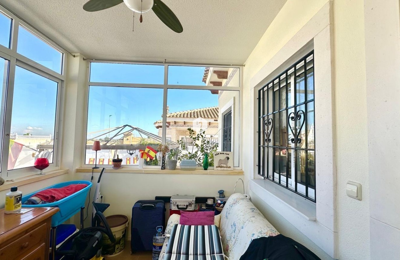 Z drugiej ręki - Villa -
Bigastro - Comunidad Valenciana