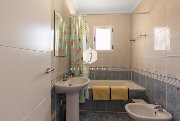 Z drugiej ręki - Szalet -
Orihuela Costa - PAU 8