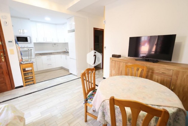 Z drugiej ręki - Mieszkanie w bloku -
Torrevieja - Costa Blanca