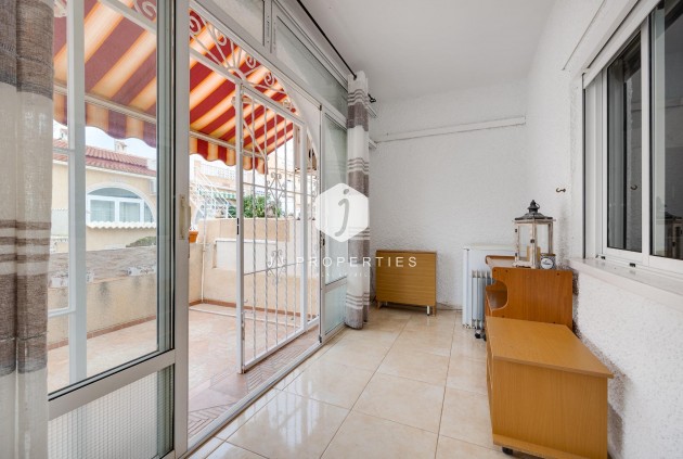 Z drugiej ręki - Szalet -
Torrevieja - La Siesta - El Salado - Torreta