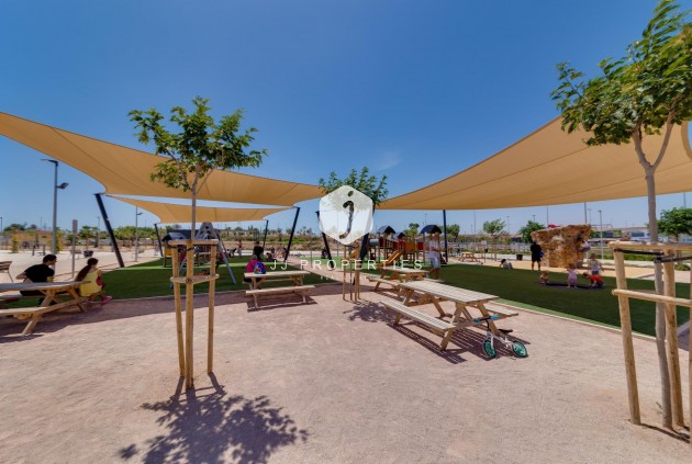 Z drugiej ręki - Szalet -
Torrevieja - La Siesta - El Salado - Torreta