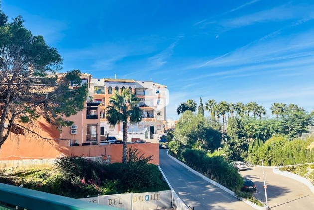 Z drugiej ręki - Mieszkanie w bloku -
Orihuela Costa - Playa Flamenca