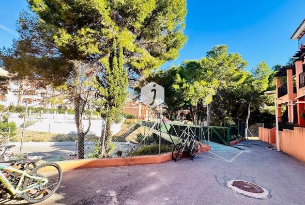 Z drugiej ręki - Mieszkanie w bloku -
Orihuela Costa - Playa Flamenca