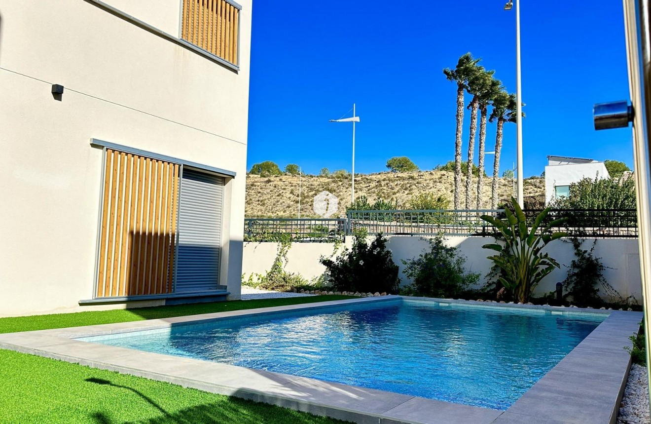 Nowy budynek - Villa -
Algorfa - La finca golf