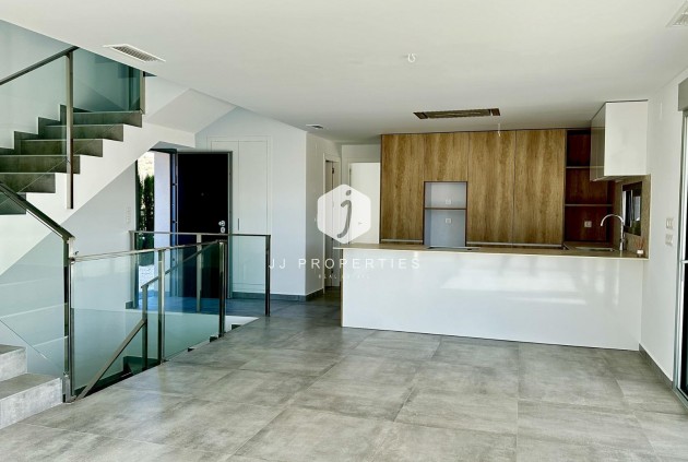 Nowy budynek - Villa -
Algorfa - La finca golf