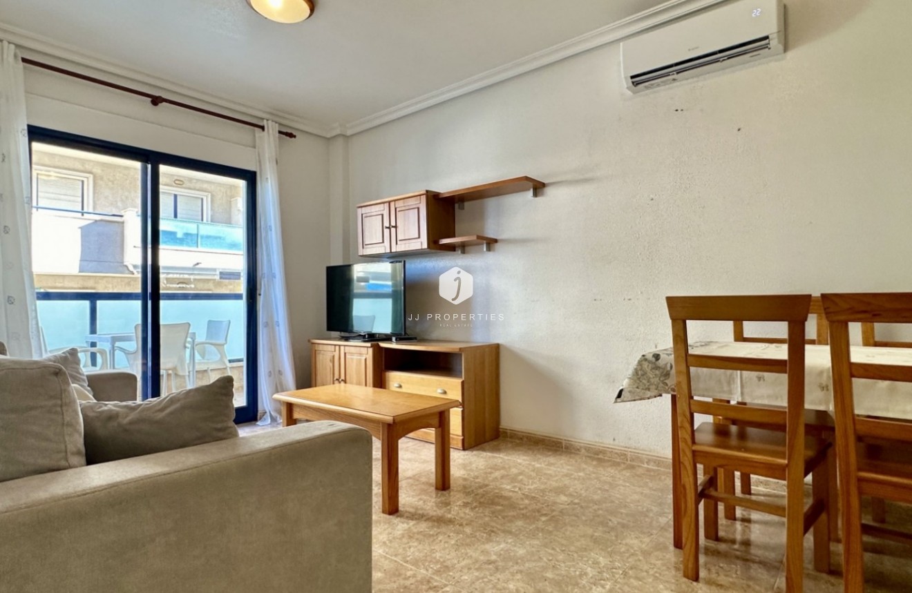 Z drugiej ręki - Mieszkanie w bloku -
Orihuela Costa - Costa Blanca