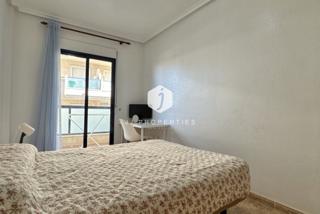 Z drugiej ręki - Mieszkanie w bloku -
Orihuela Costa - Costa Blanca