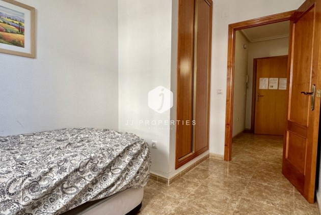 Z drugiej ręki - Mieszkanie w bloku -
Orihuela Costa - Costa Blanca